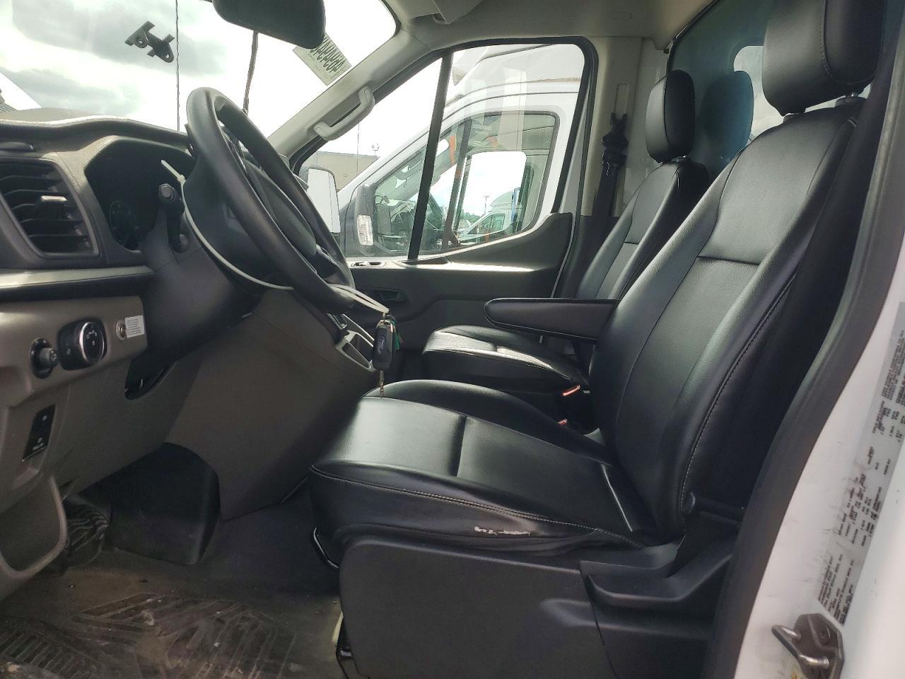 2021 Ford Transit Delivery Truck - Фото 7