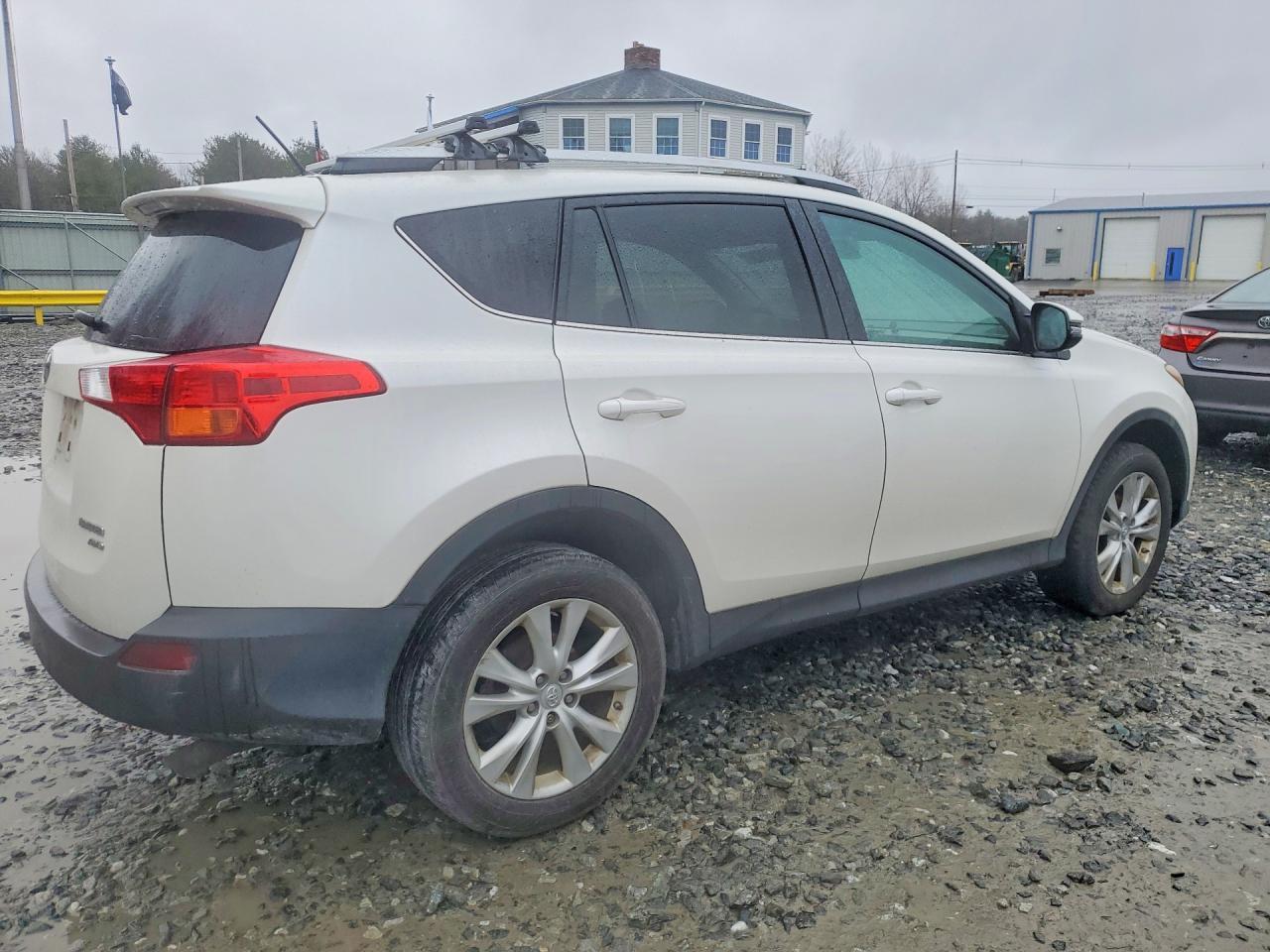 2014 Toyota Rav4 Limited - Фото 3