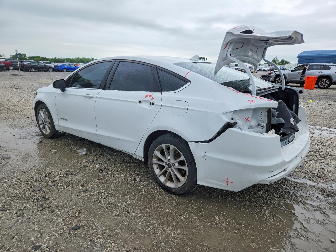 2019 Ford Fusion - Фото 2