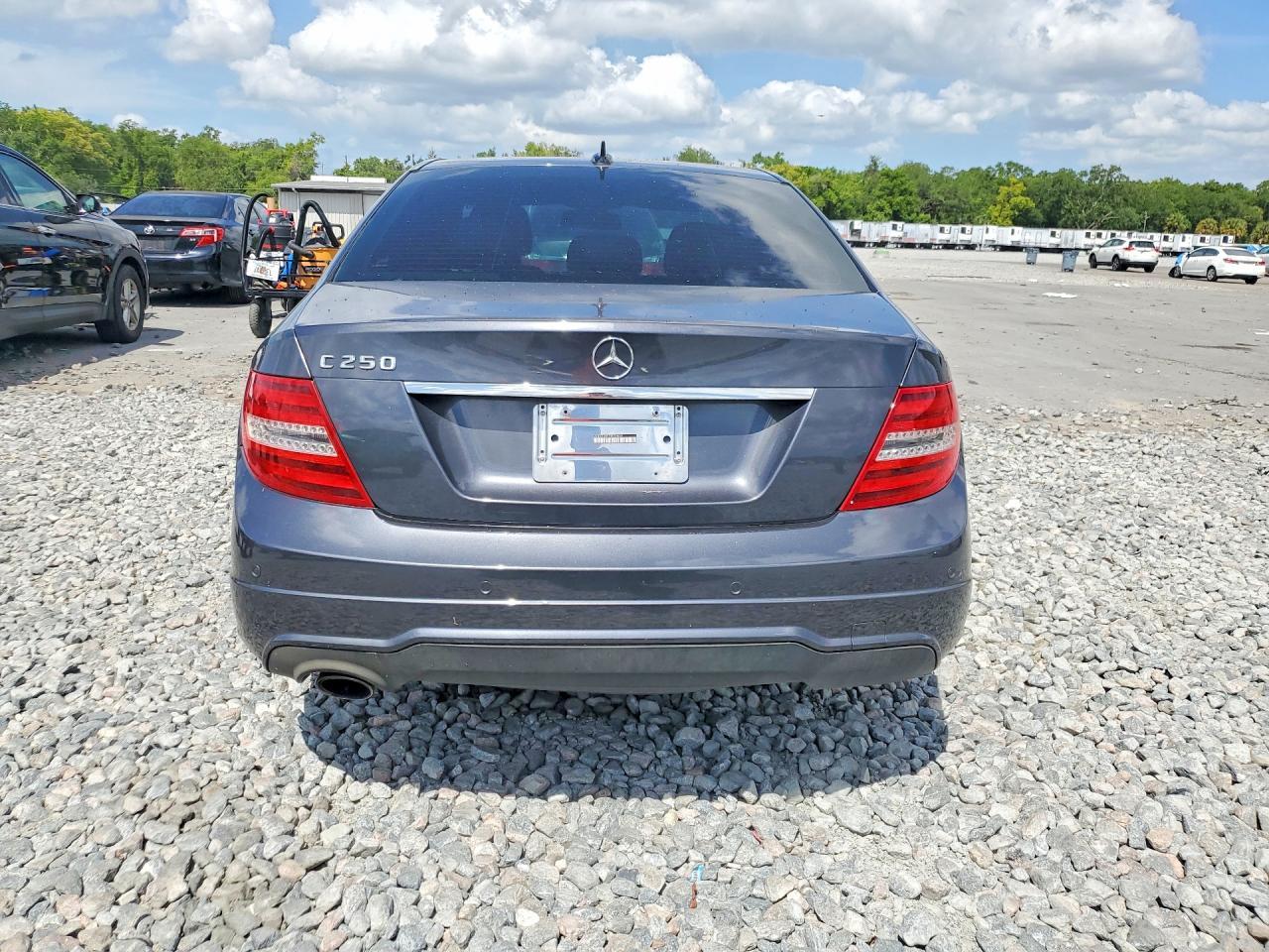 2013 Mercedes-Benz C 250 - Фото 6