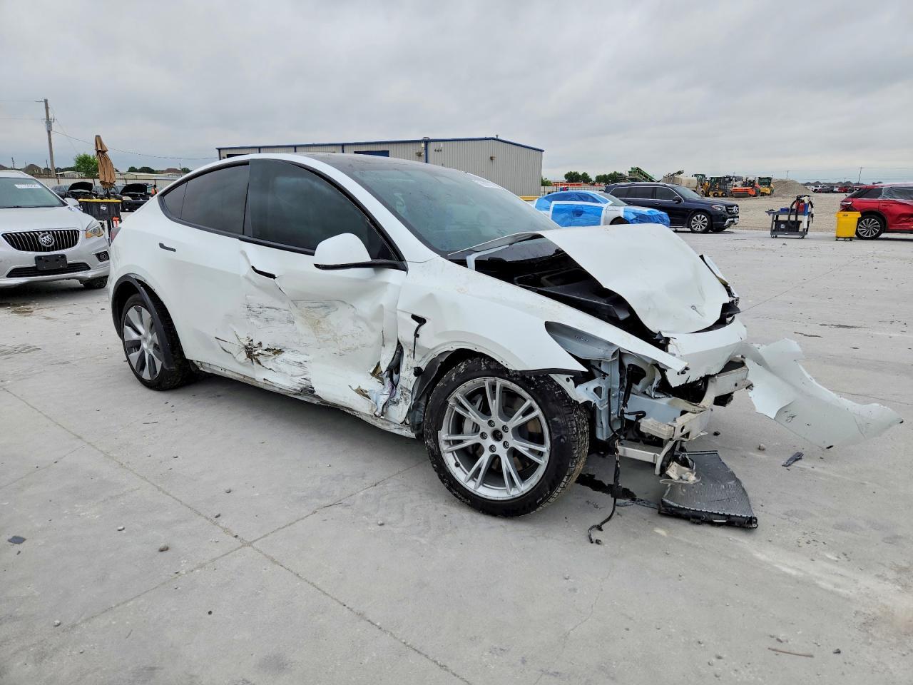 2020 Tesla Model Y - Фото 4