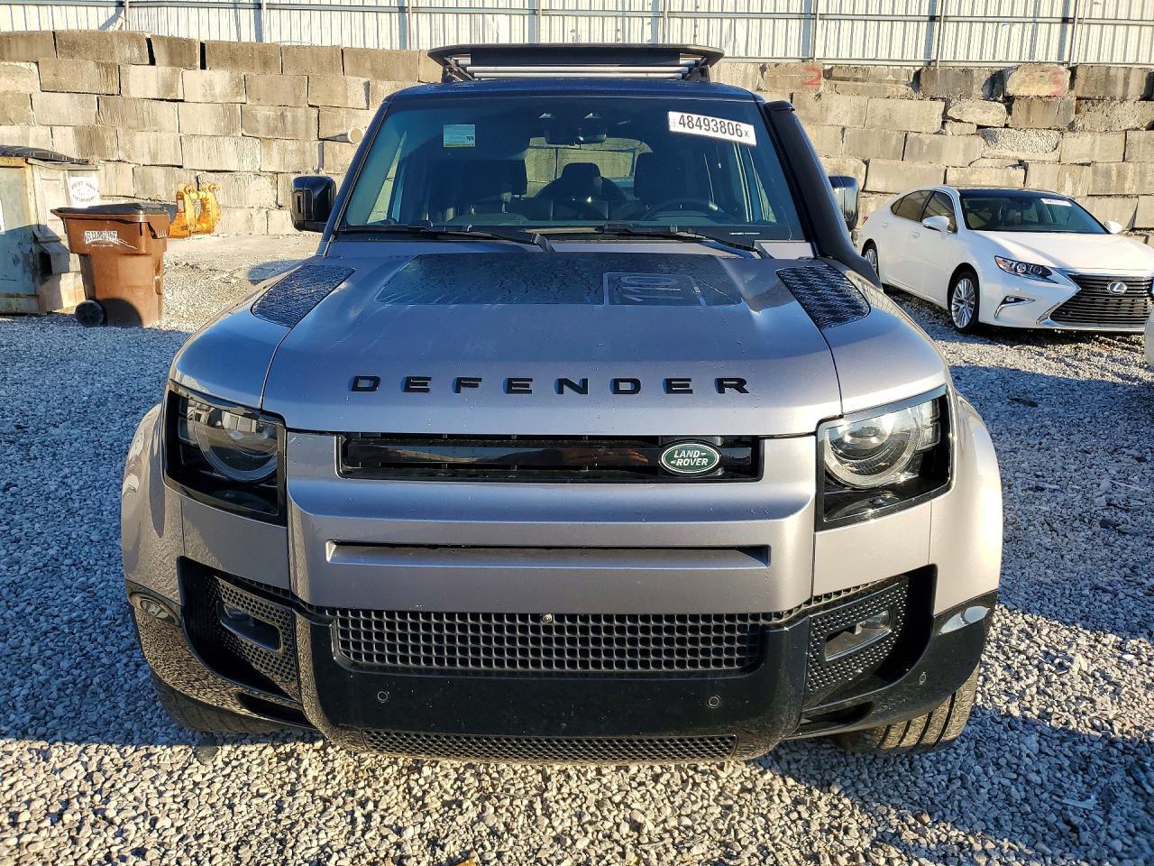 2024 Land Rover Defender 110 X-Dynamic Se - Фото 5