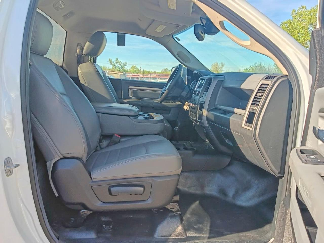 2018 Ram 3500 St - Фото 6