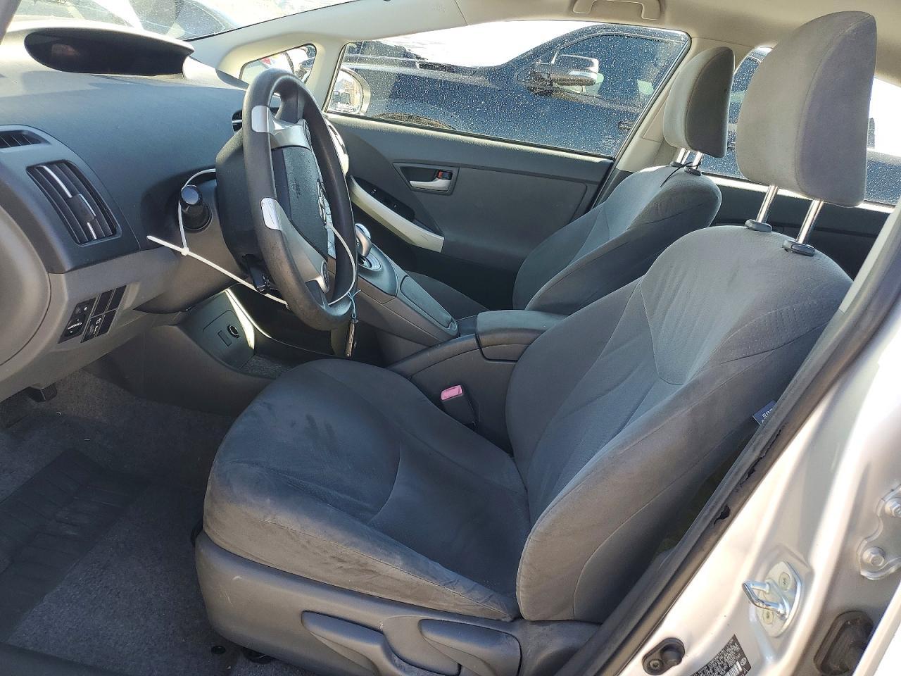 2010 Toyota Prius Ii - Image 7