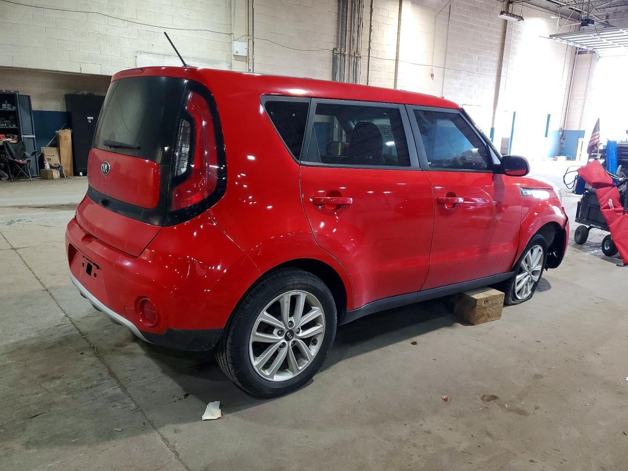 2018 Kia Soul + - Фото 3