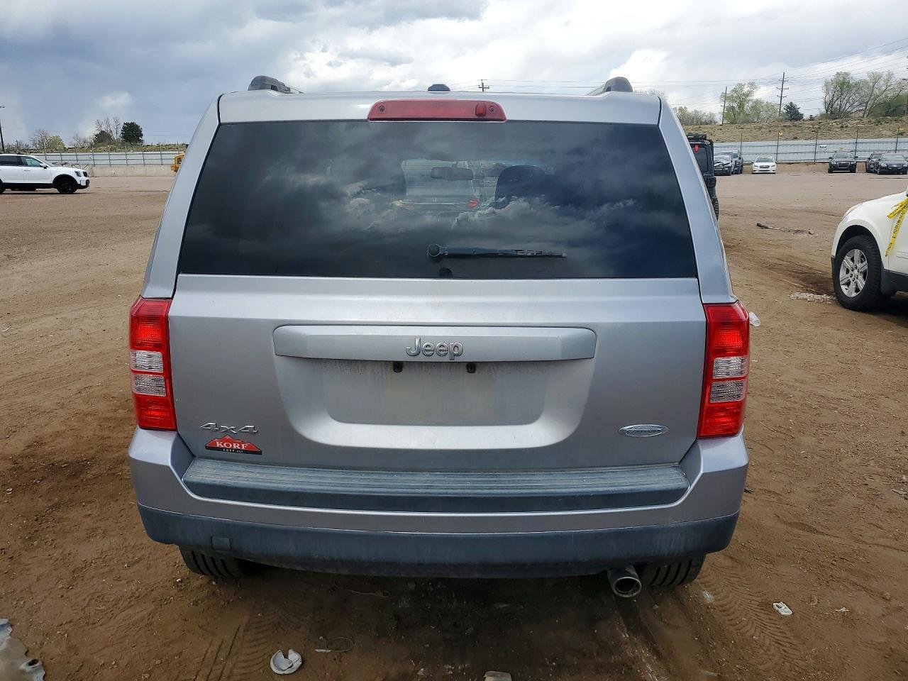 2016 Jeep Patriot Latitude - Фото 6