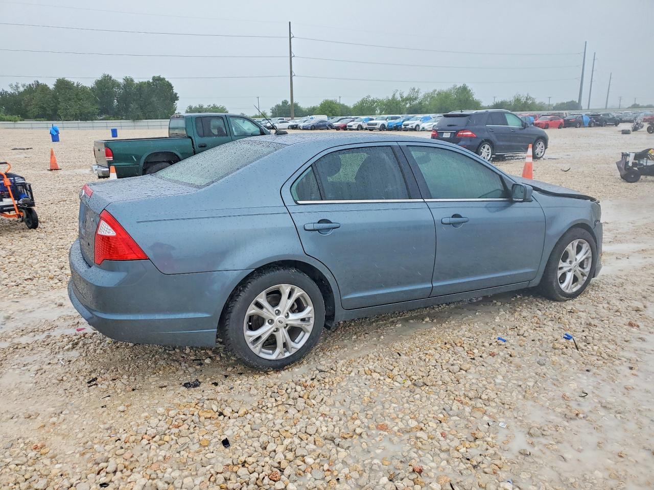 2012 Ford Fusion Se - Image 3