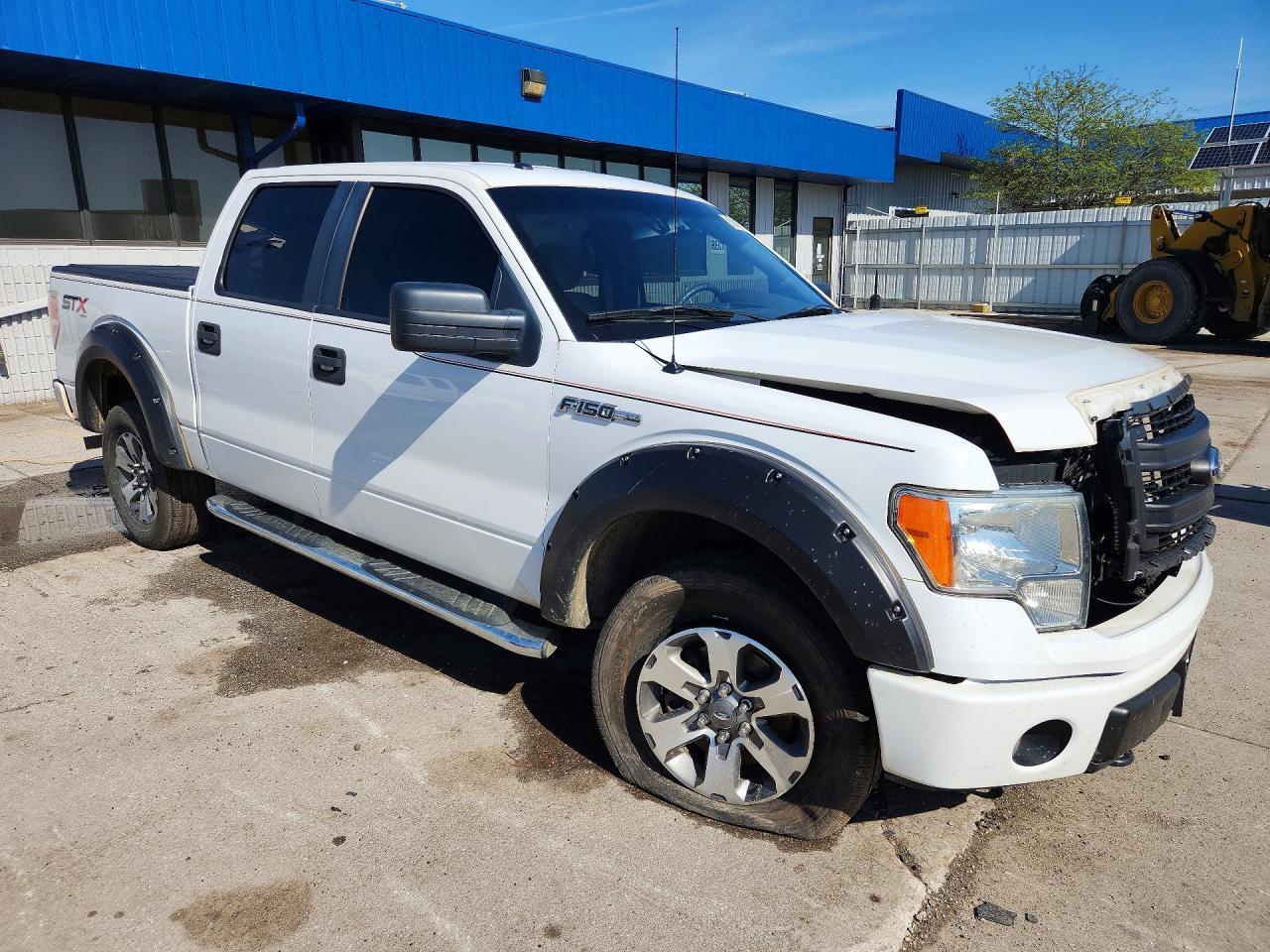 2014 Ford F150 Supercrew - Фото 4