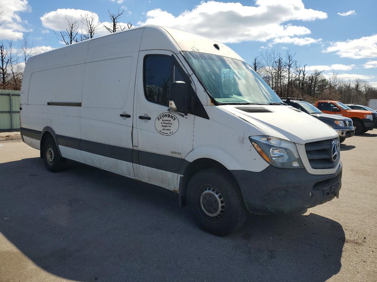 2016 Mercedes Benz Sprinter 2500 Delivery Van - Фото 4