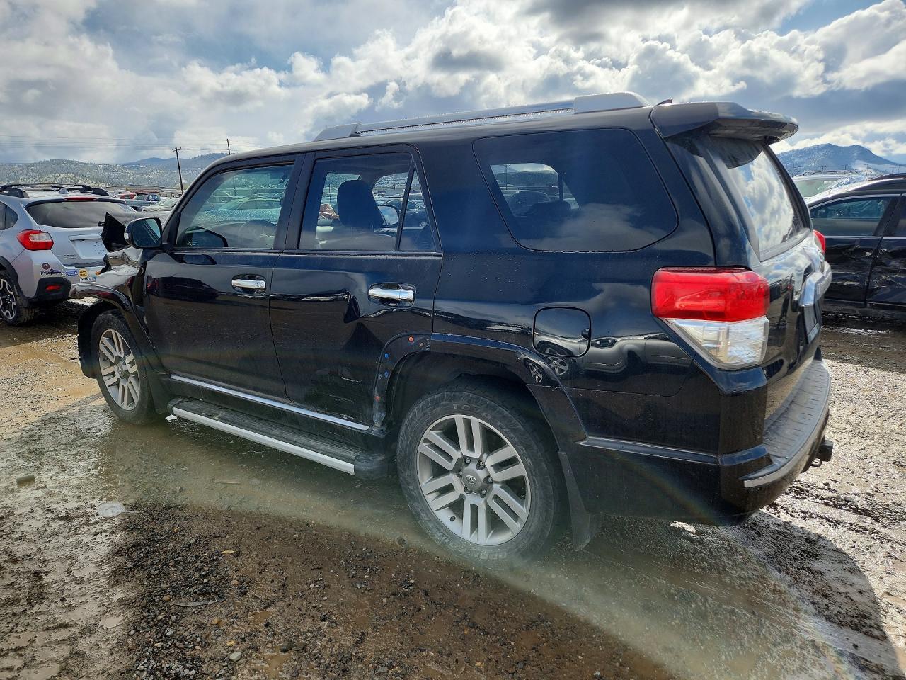 2011 Toyota 4Runner Sr5 - Image 2