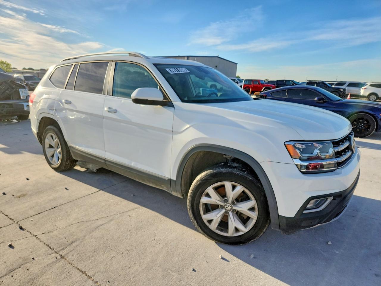2018 Volkswagen Atlas Sel - Image 4