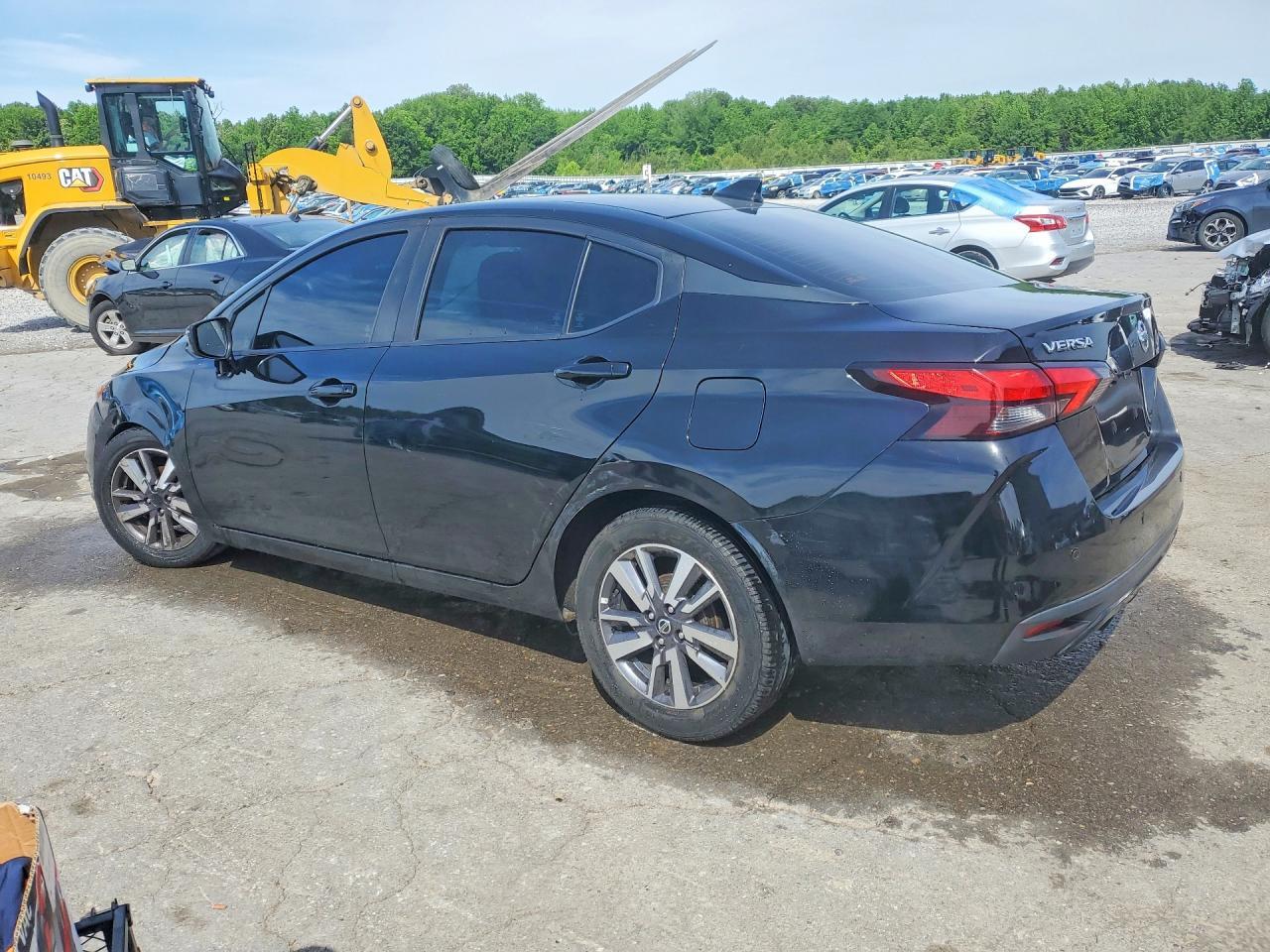 2020 Nissan Versa Sv - Image 2