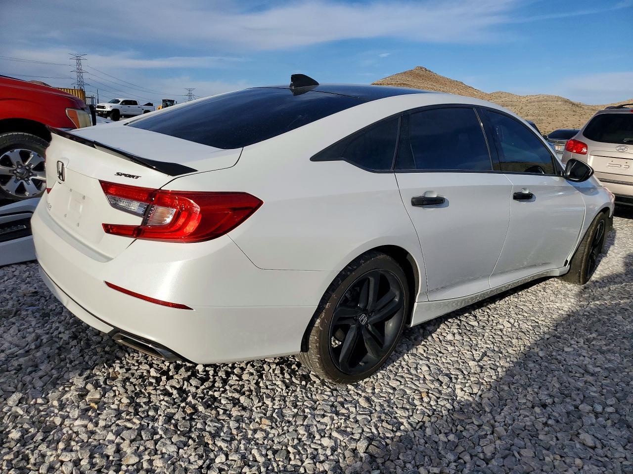 2020 Honda Accord Sport - Image 3