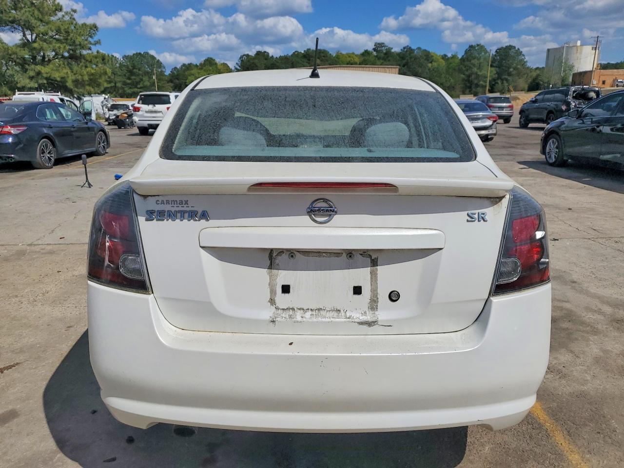 2011 Nissan Sentra 2.0 - Фото 6