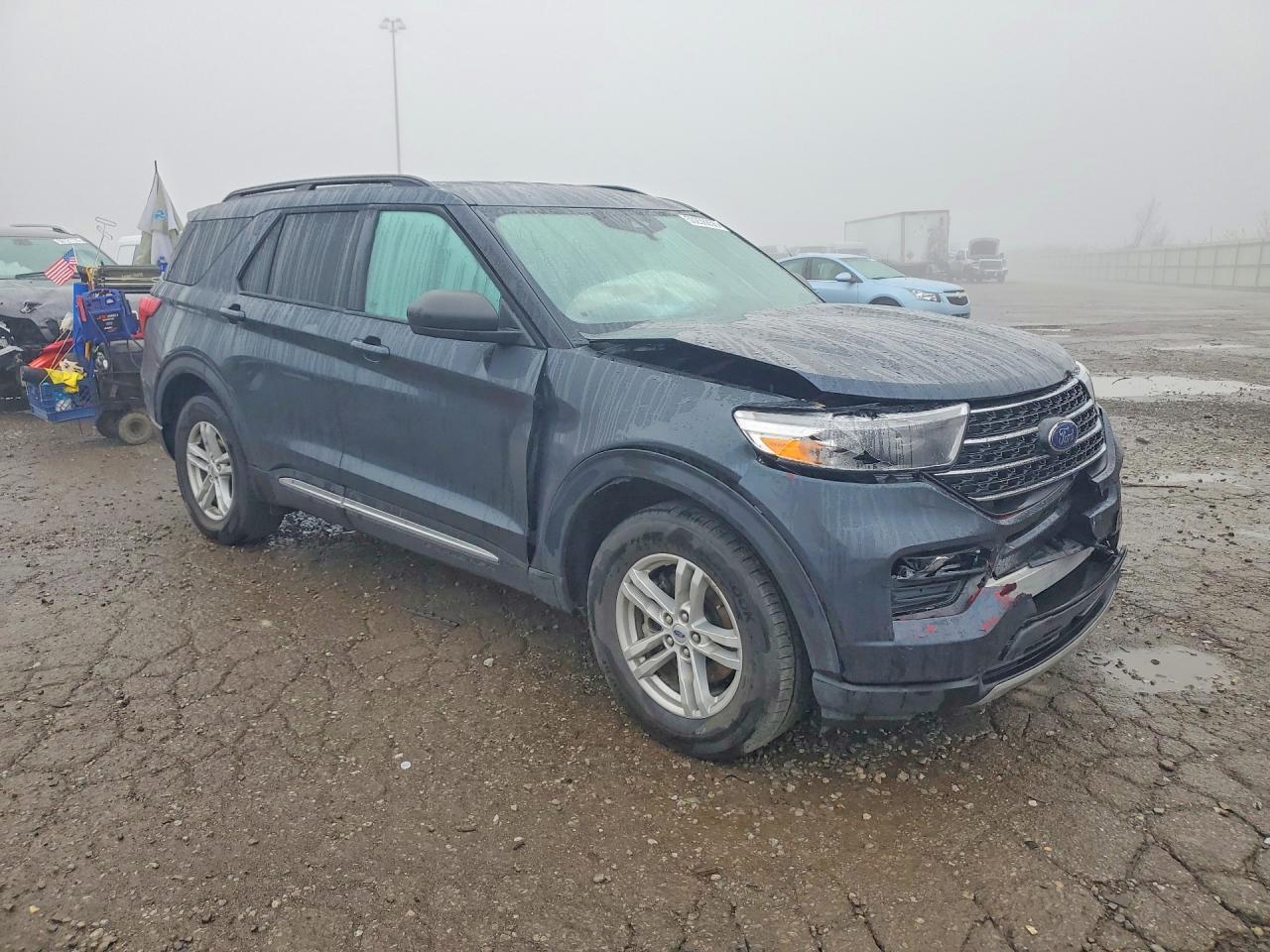 2024 Ford Explorer Xlt - Image 4