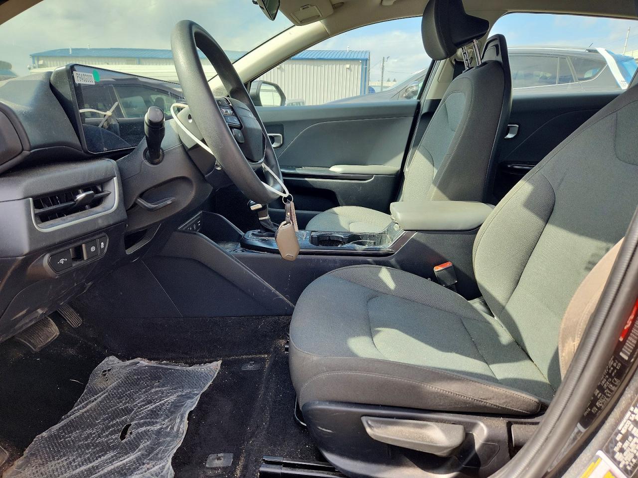 2025 Kia K4 Lxs - Image 7