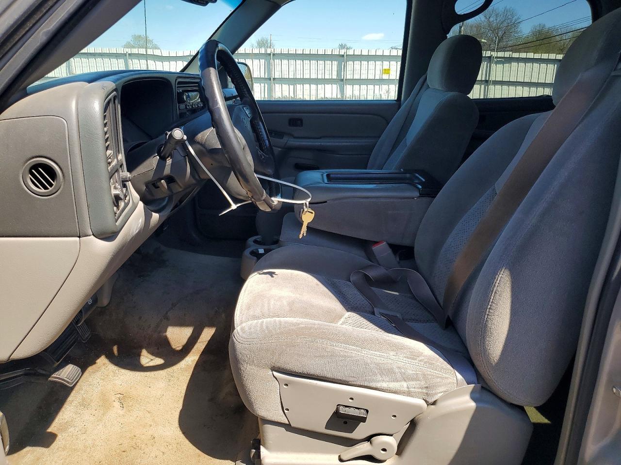 2005 Chevrolet Tahoe C1500 - Фото 7