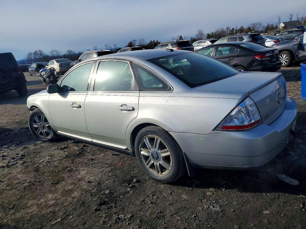 2009 Mercury Sable Premier - Фото 2