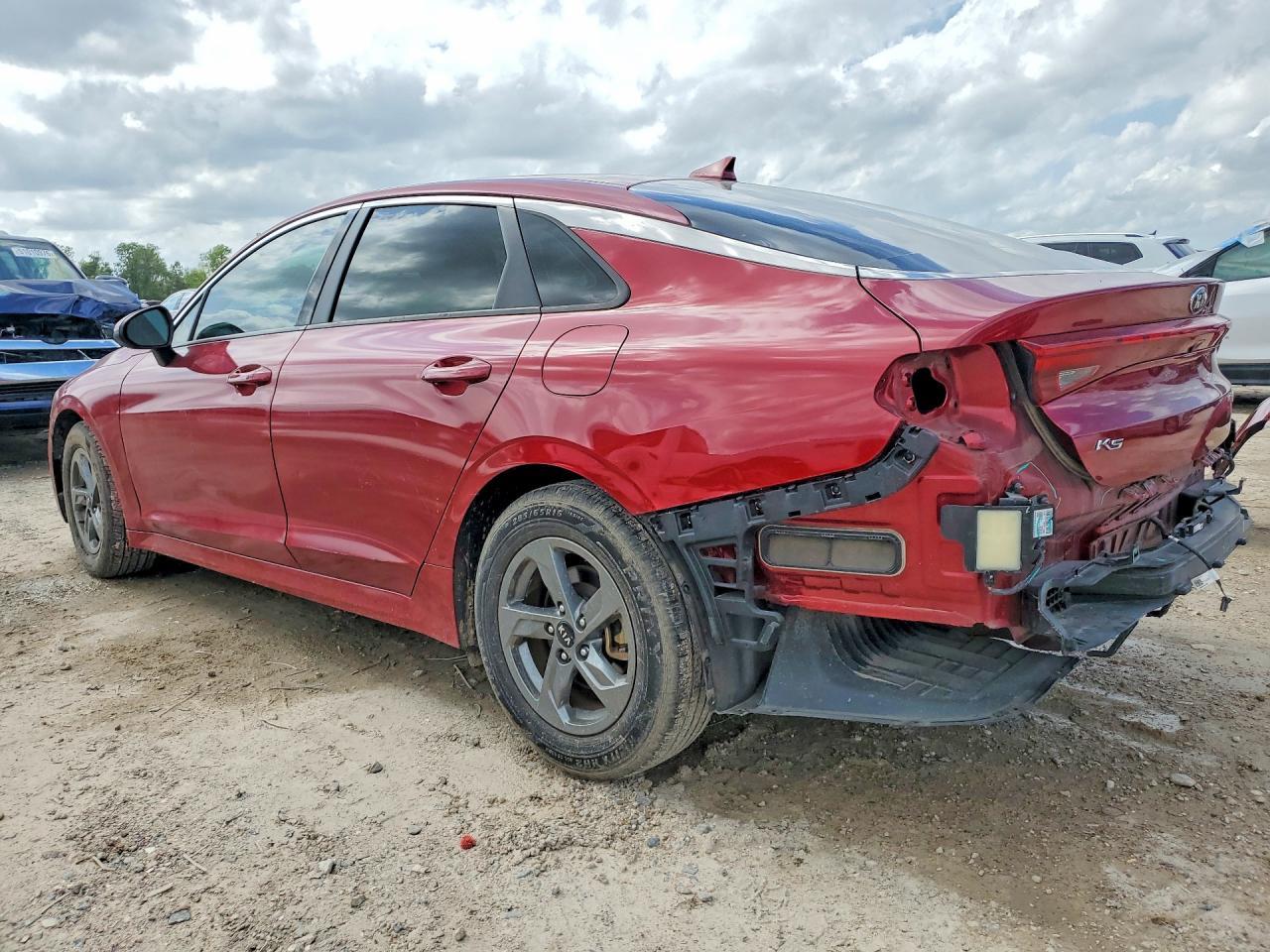 2021 Kia K5 Lxs - Фото 2