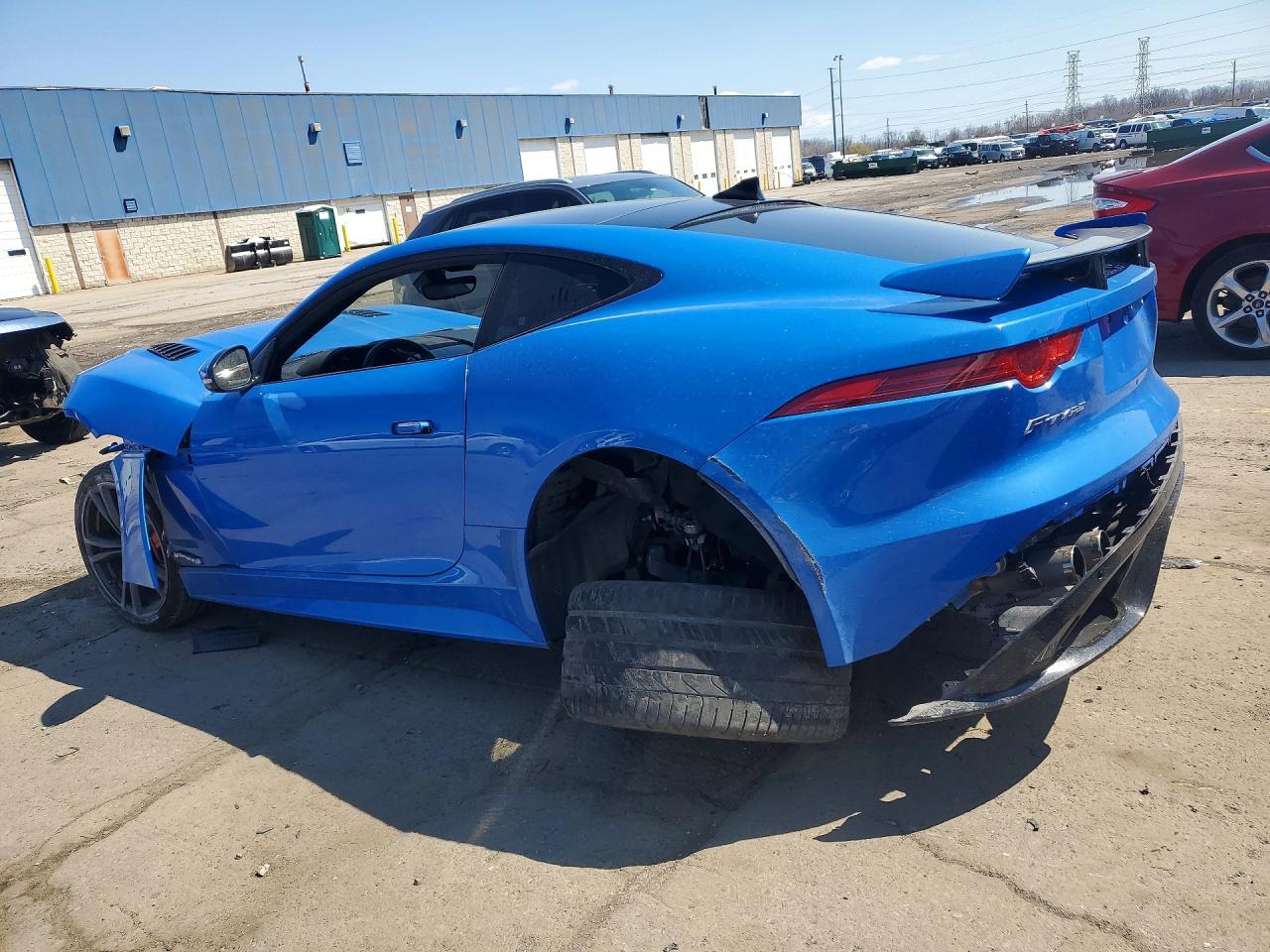 2017 Jaguar F-Type Svr - Фото 2