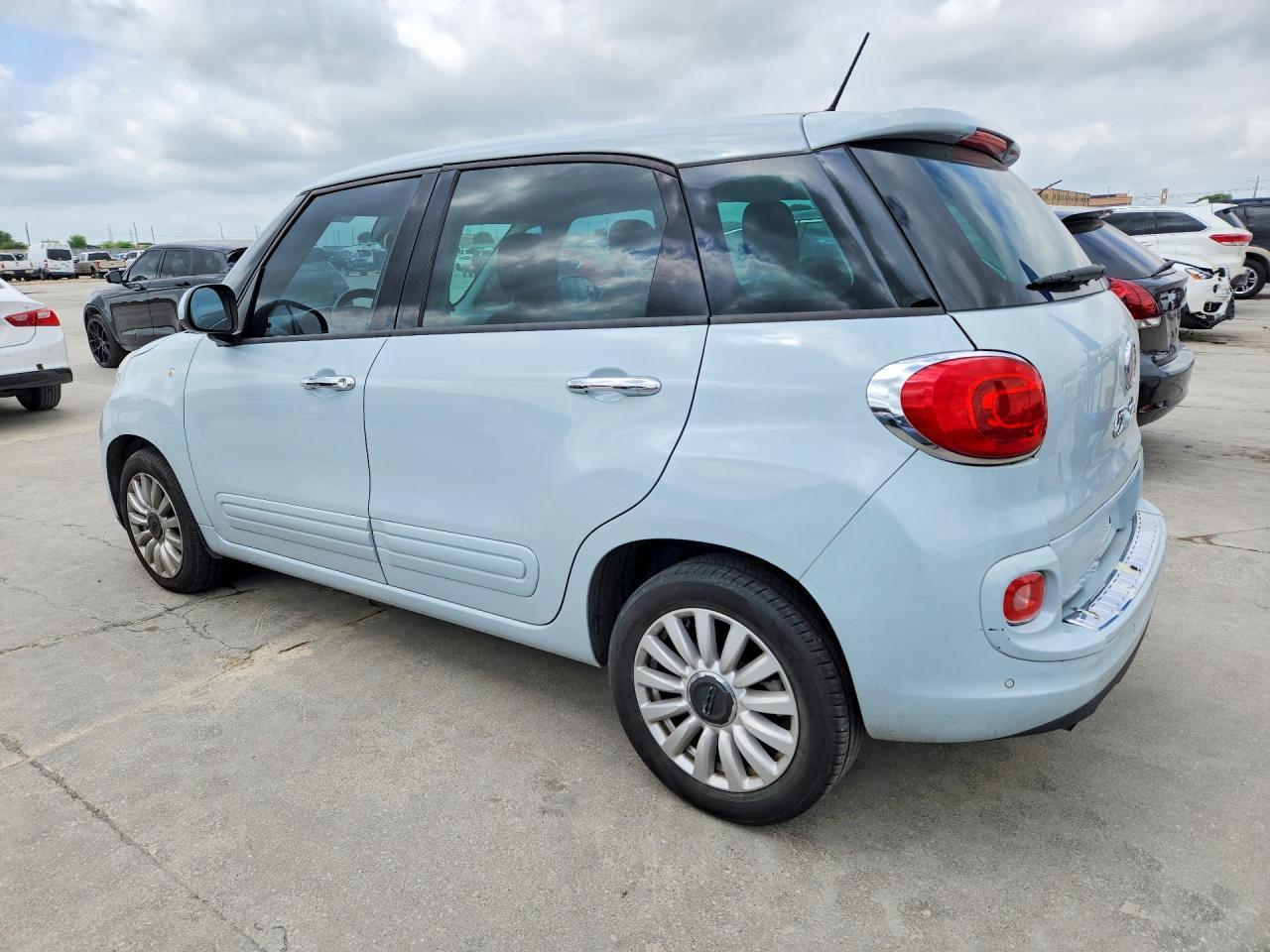 2014 Fiat 500L Easy - Image 2