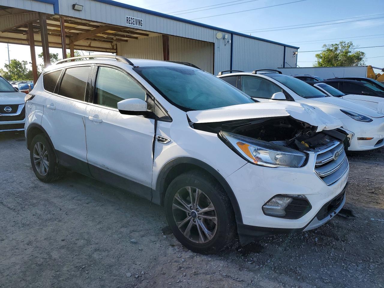 2018 Ford Escape Se - Фото 4