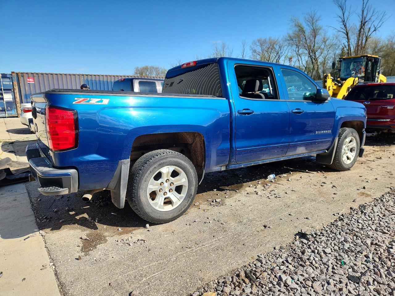 2017 Chevrolet Silverado K1500 Lt - Image 3