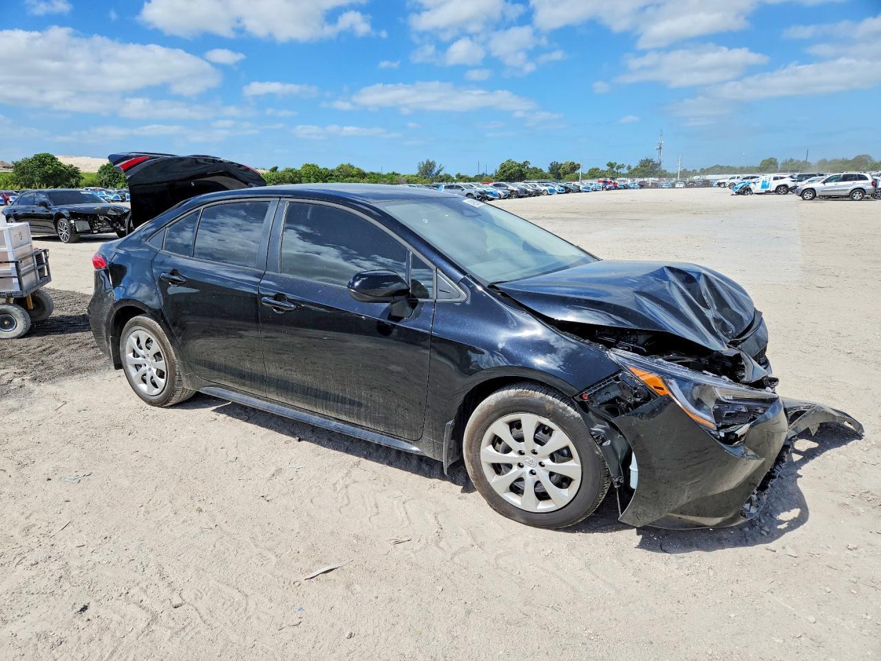 2026 Toyota Corolla Le - Фото 4