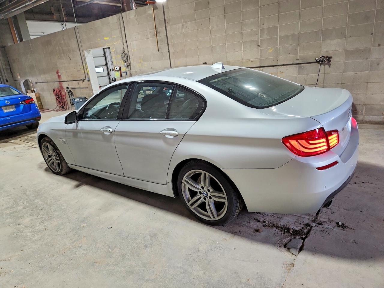 2011 BMW 535 Xi - Image 2