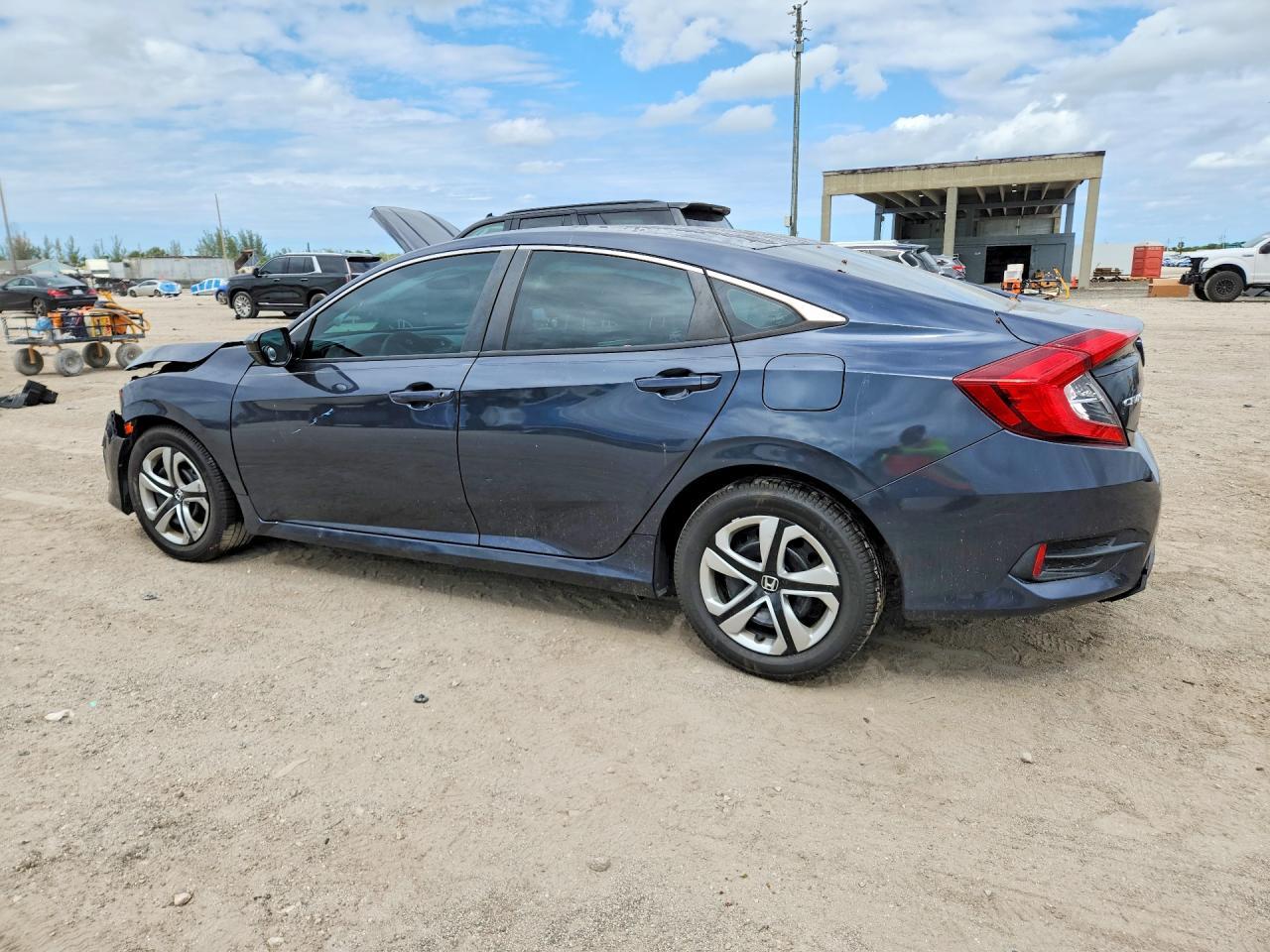 2018 Honda Civic Lx - Фото 2