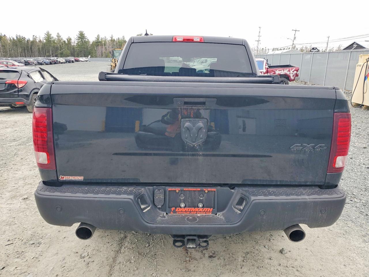 2023 Ram 1500 Classic Slt - Image 6