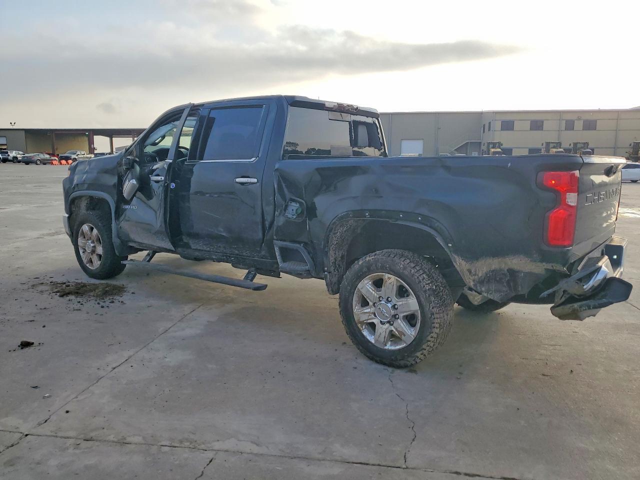 2020 Chevrolet Silverado K3500 Ltz - Фото 2