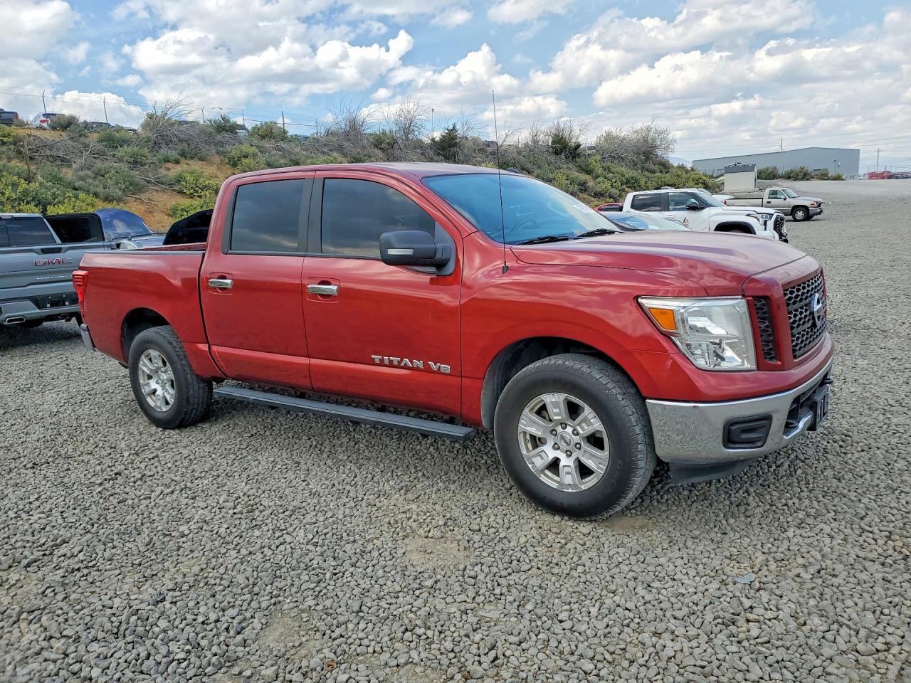 2019 Nissan Titan Sv - Image 4