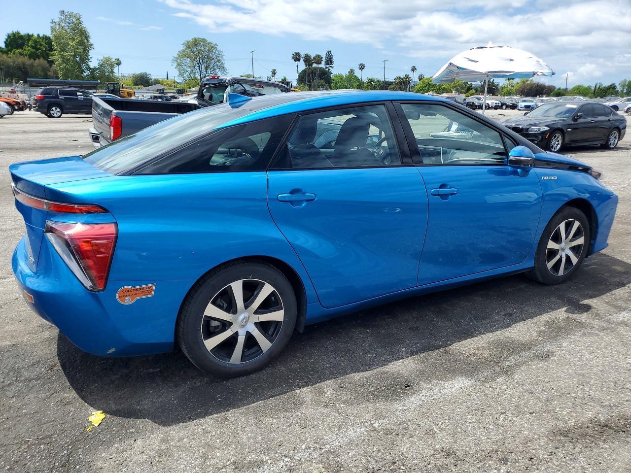 2019 Toyota Mirai Base - Image 3
