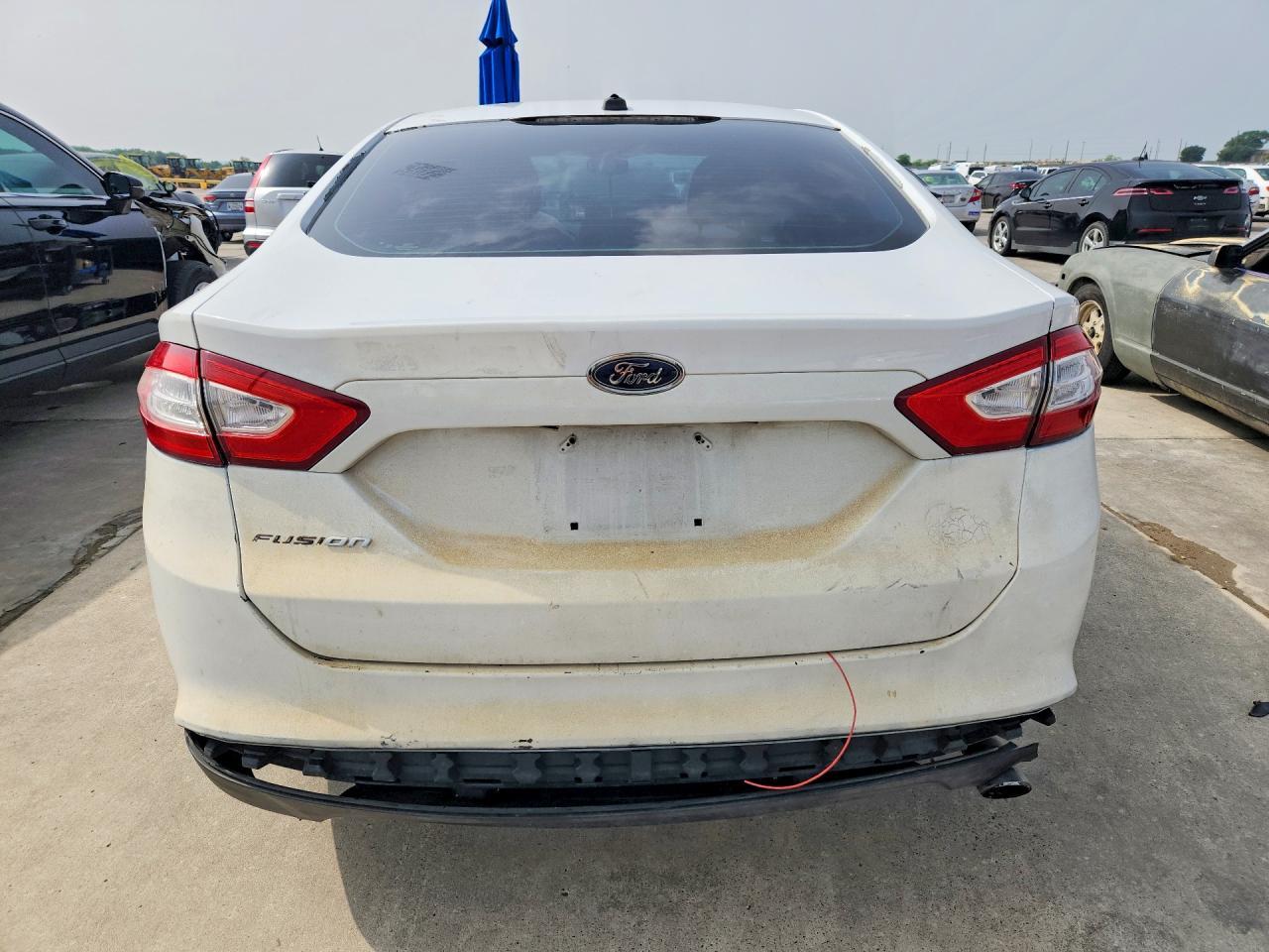 2014 Ford Fusion S - Фото 6