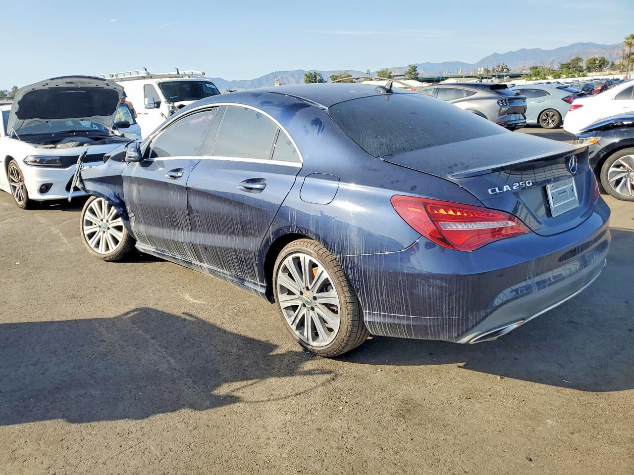 2018 Mercedes-Benz Cla 250 - Фото 2