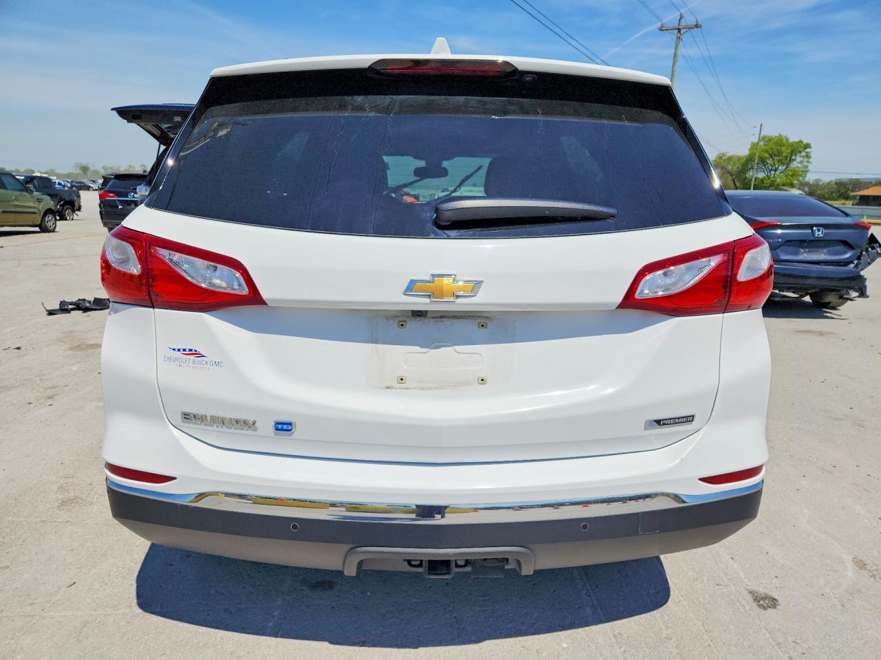 2018 Chevrolet Equinox Premier - Image 6