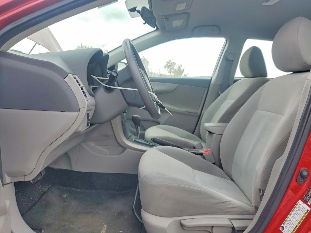 2009 Toyota Corolla Le - Фото 7