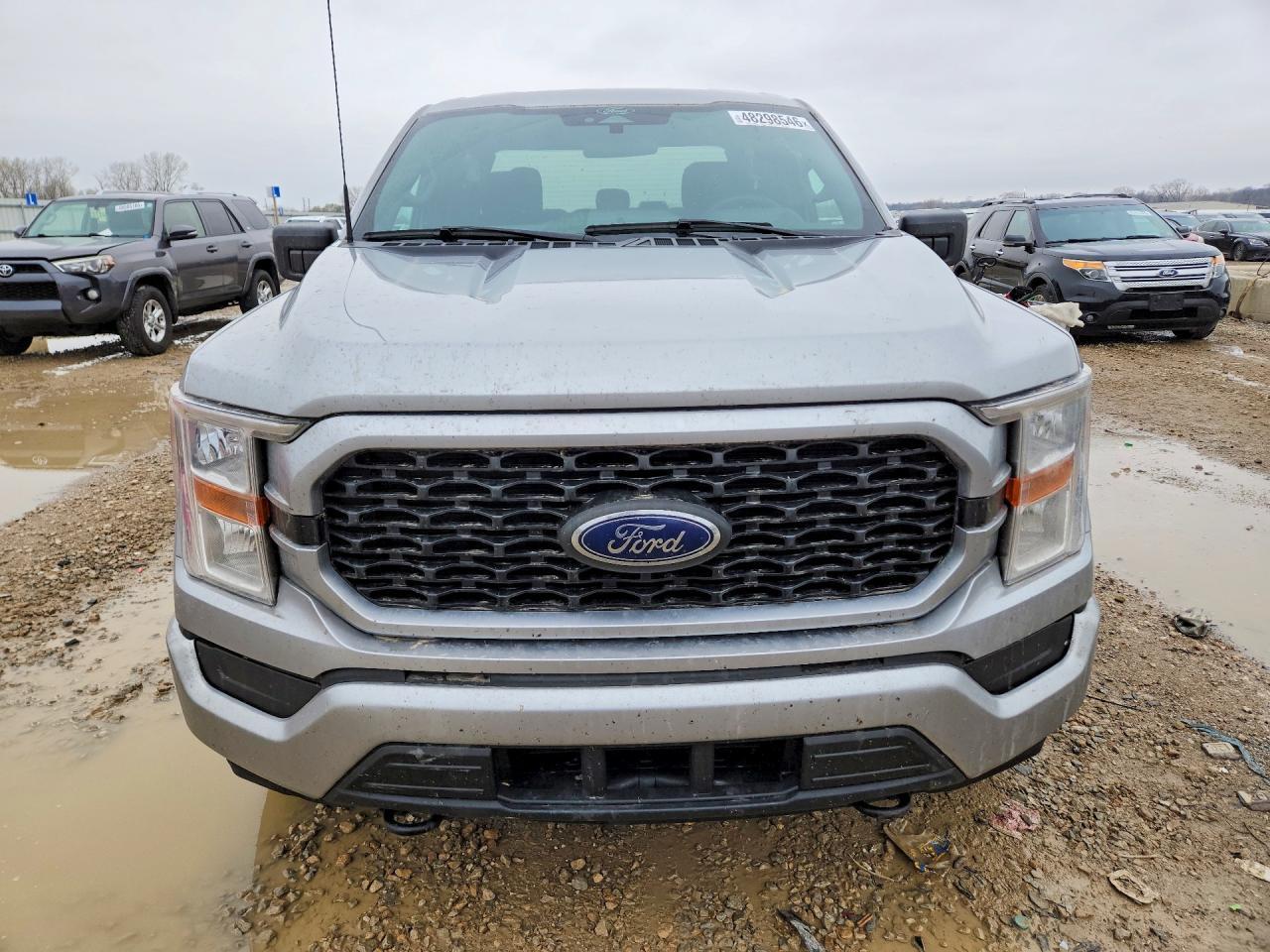 2022 Ford F150 Super Cab - Фото 5