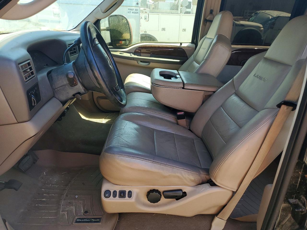 2004 Ford F350 Super Duty - Фото 7