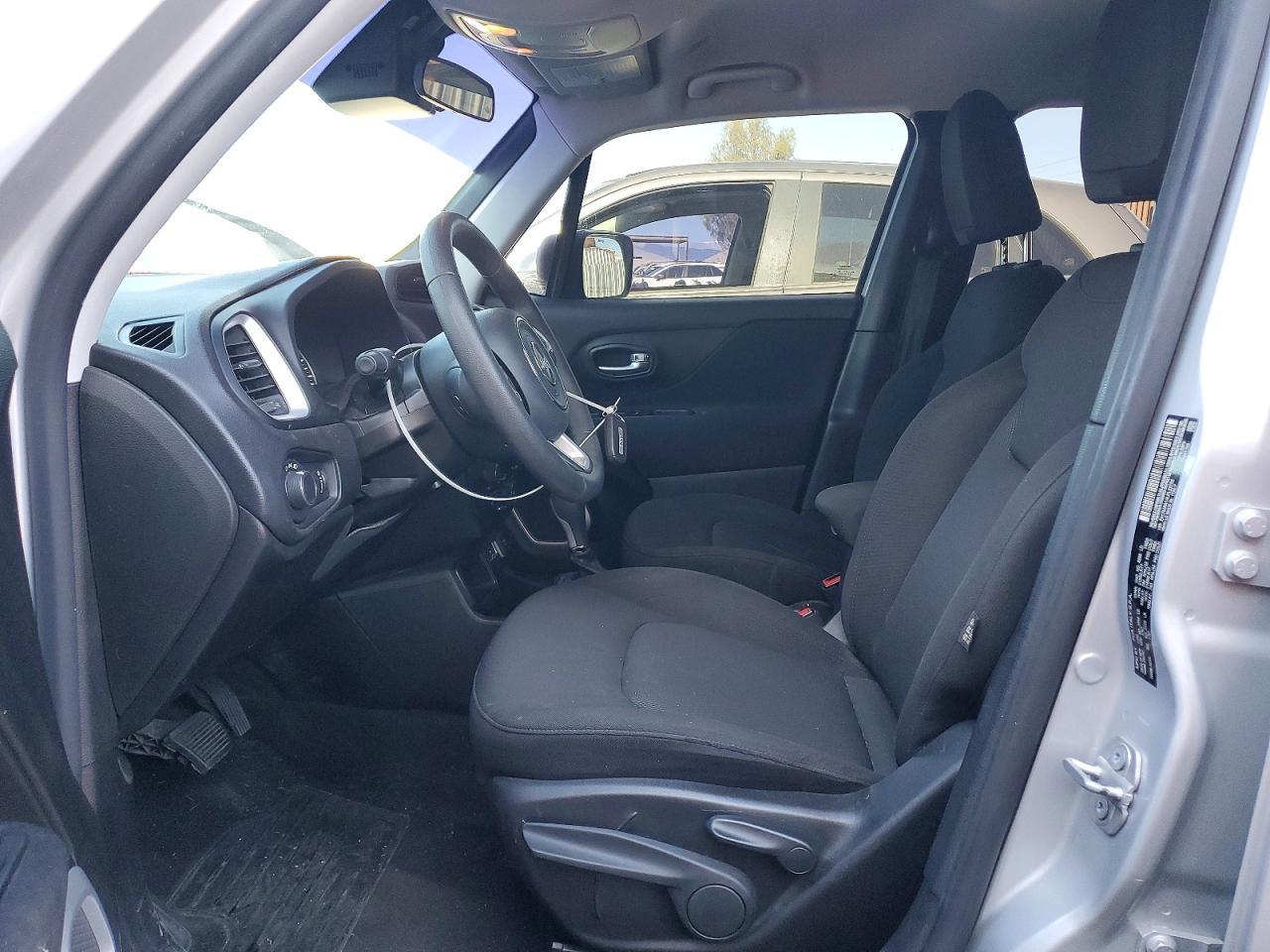 2020 Jeep Renegade Sport - Фото 7