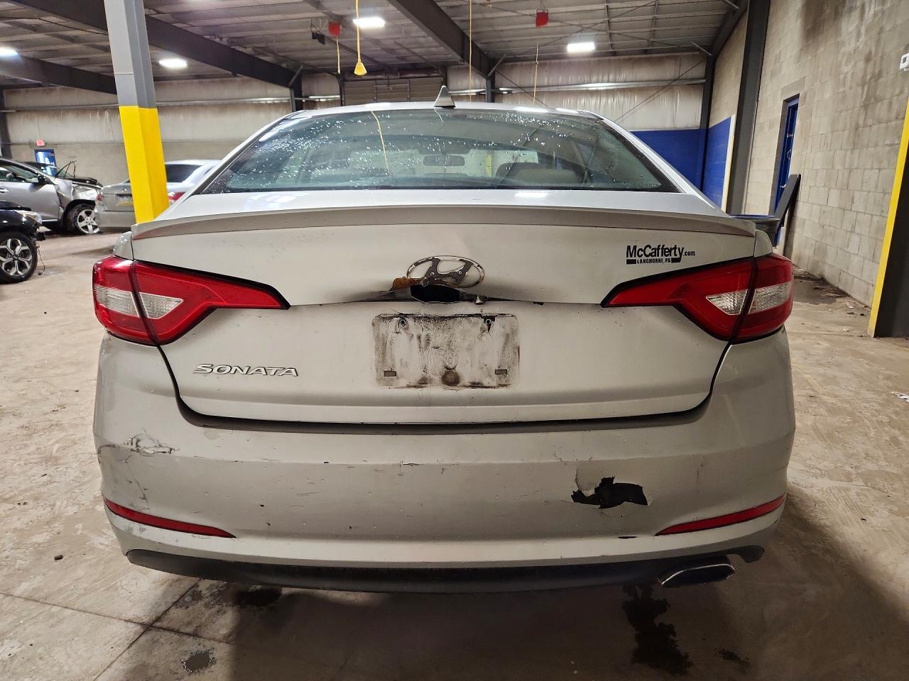 2015 Hyundai Sonata Se - Image 6