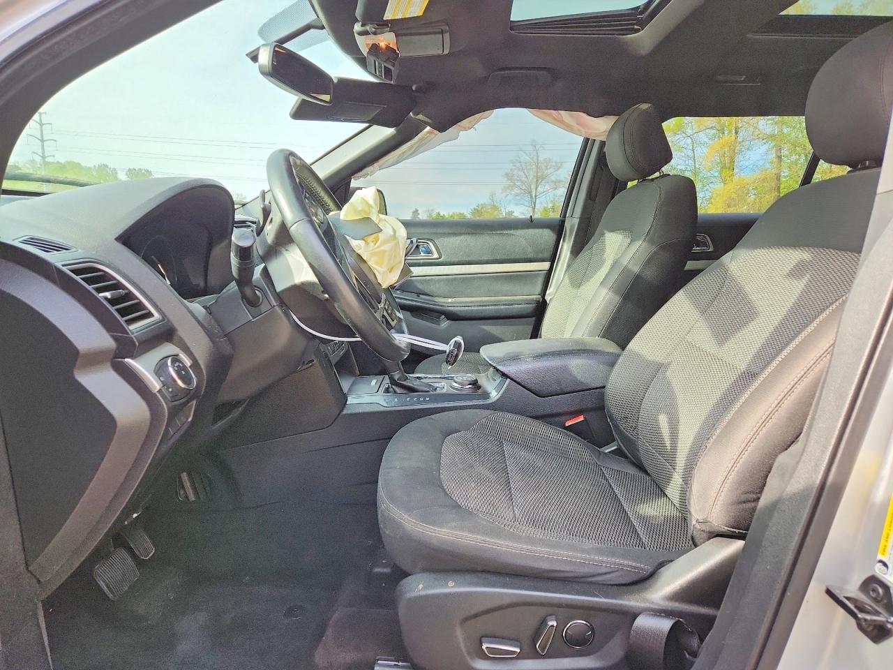 2017 Ford Explorer Xlt - Image 7