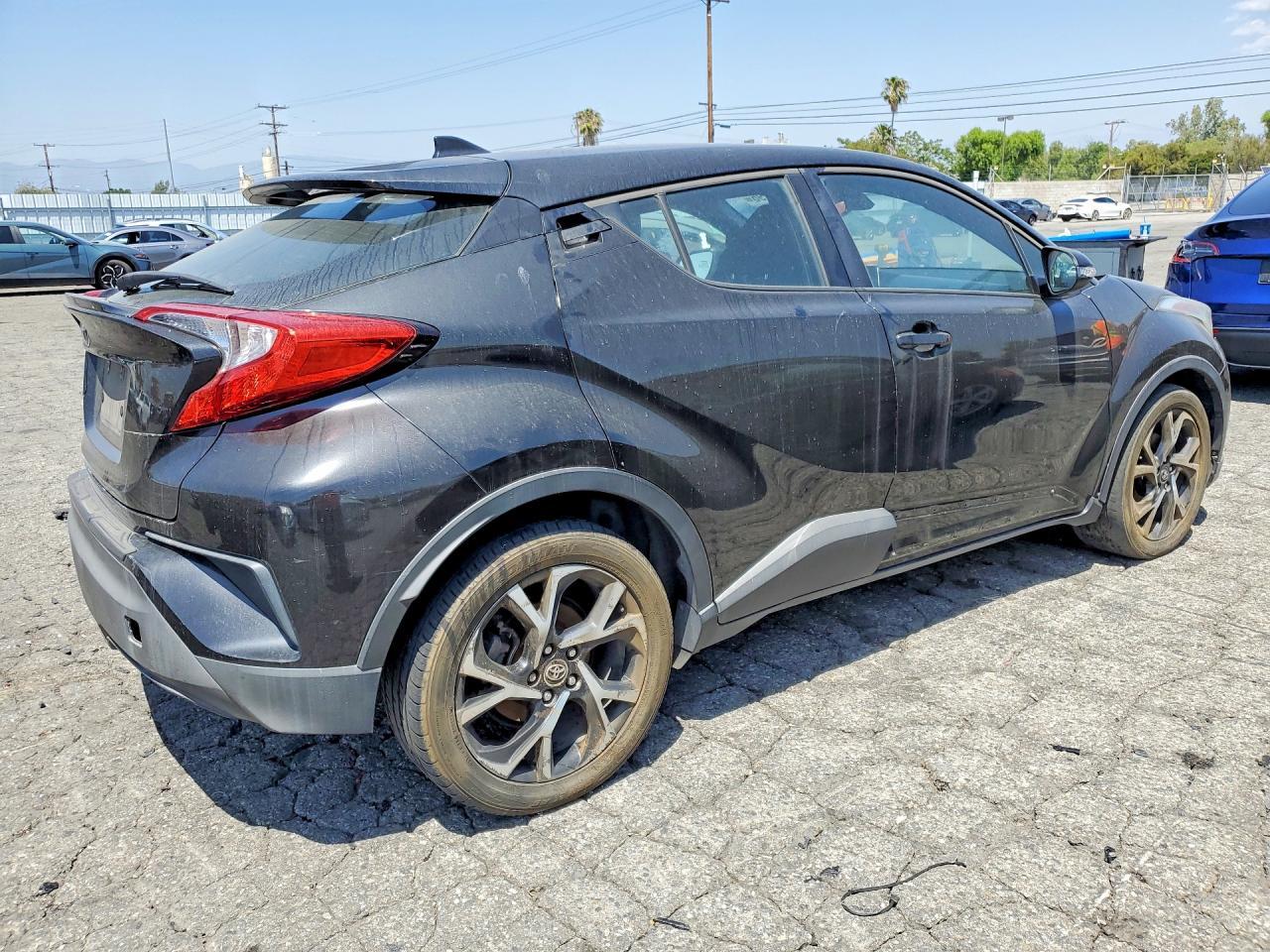 2018 Toyota C-Hr Xle - Фото 3