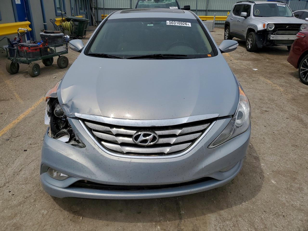 2011 Hyundai Sonata Limited 2.0T - Image 5