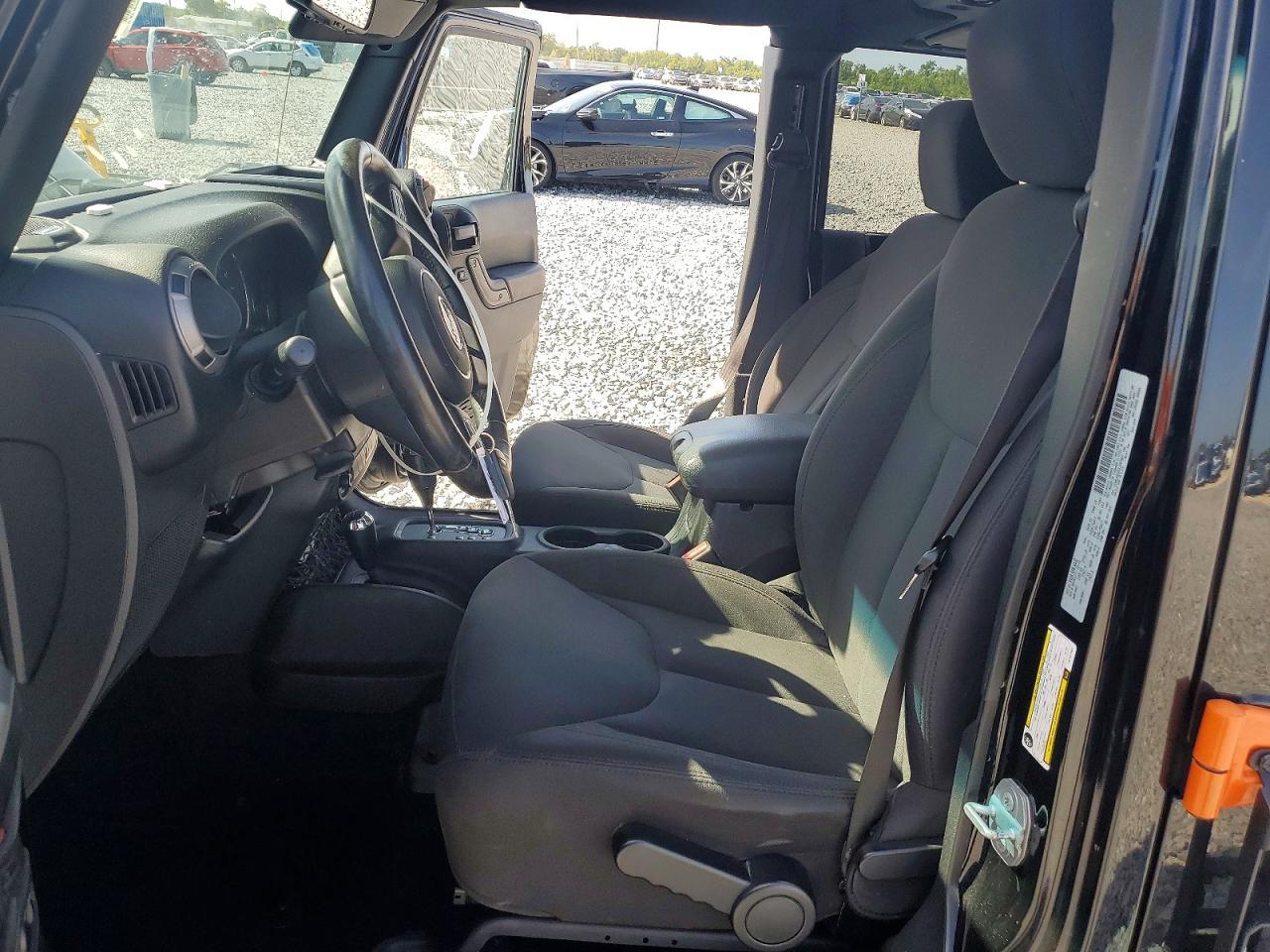 2017 Jeep Wrangler Unlimited Sport - Фото 7