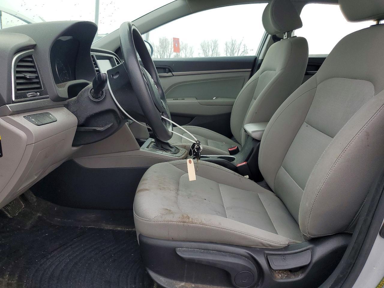 2017 Hyundai Elantra Se - Image 7
