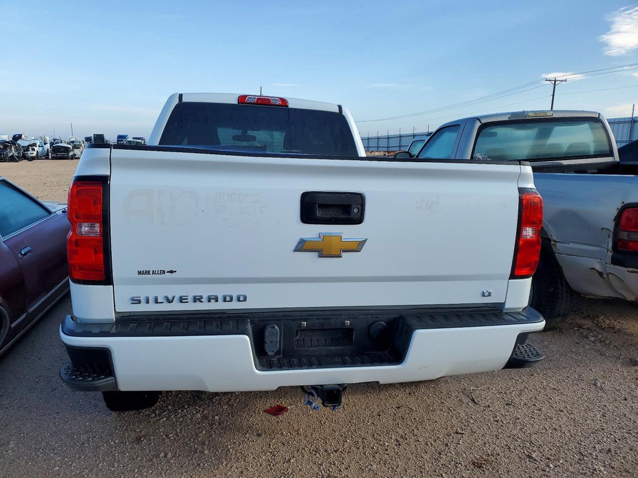 2017 Chevrolet Silverado K1500 Lt - Image 6