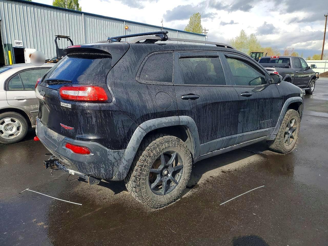 2015 Jeep Cherokee Trailhawk - Image 3