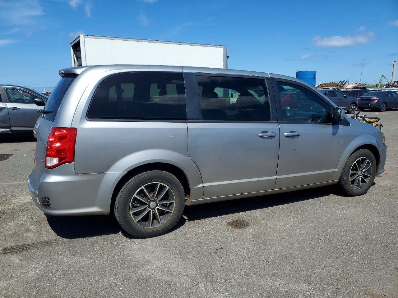 2019 Dodge Grand Caravan Gt - Фото 3